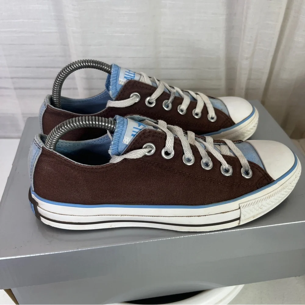 Converse Chuck Taylor All Star‎ Low Tops Two-Tone Brown / Blue Women Size 7 (b5)